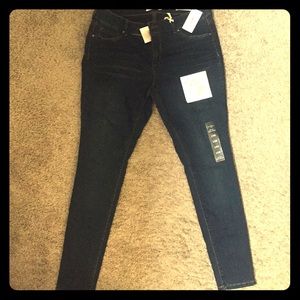 Jessica Simpson skinny jeans